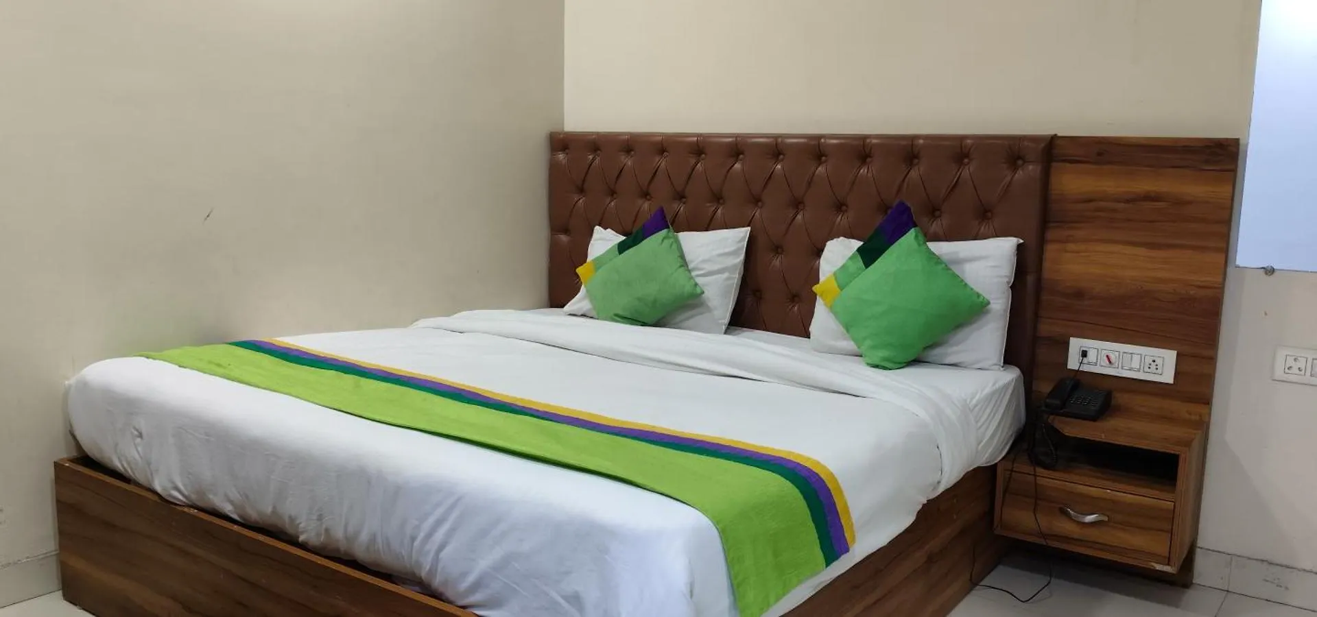 The Greet Pramont Plaza Igi Airport Delhi Hotel New Delhi