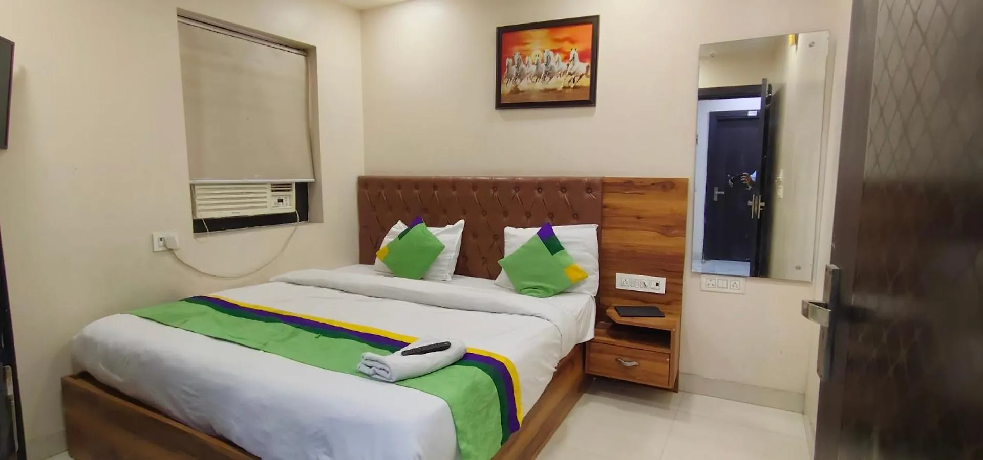 The Greet Pramont Plaza Igi Airport Delhi Hotel New Delhi