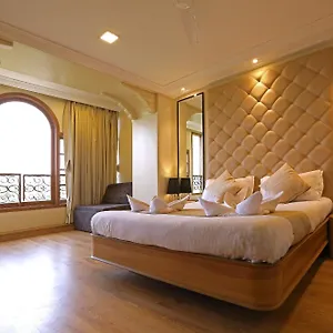 Hotel The Grand Vasant Kunj Road Delhi Airport