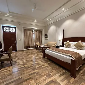 Hotel Happy Delhi Airport